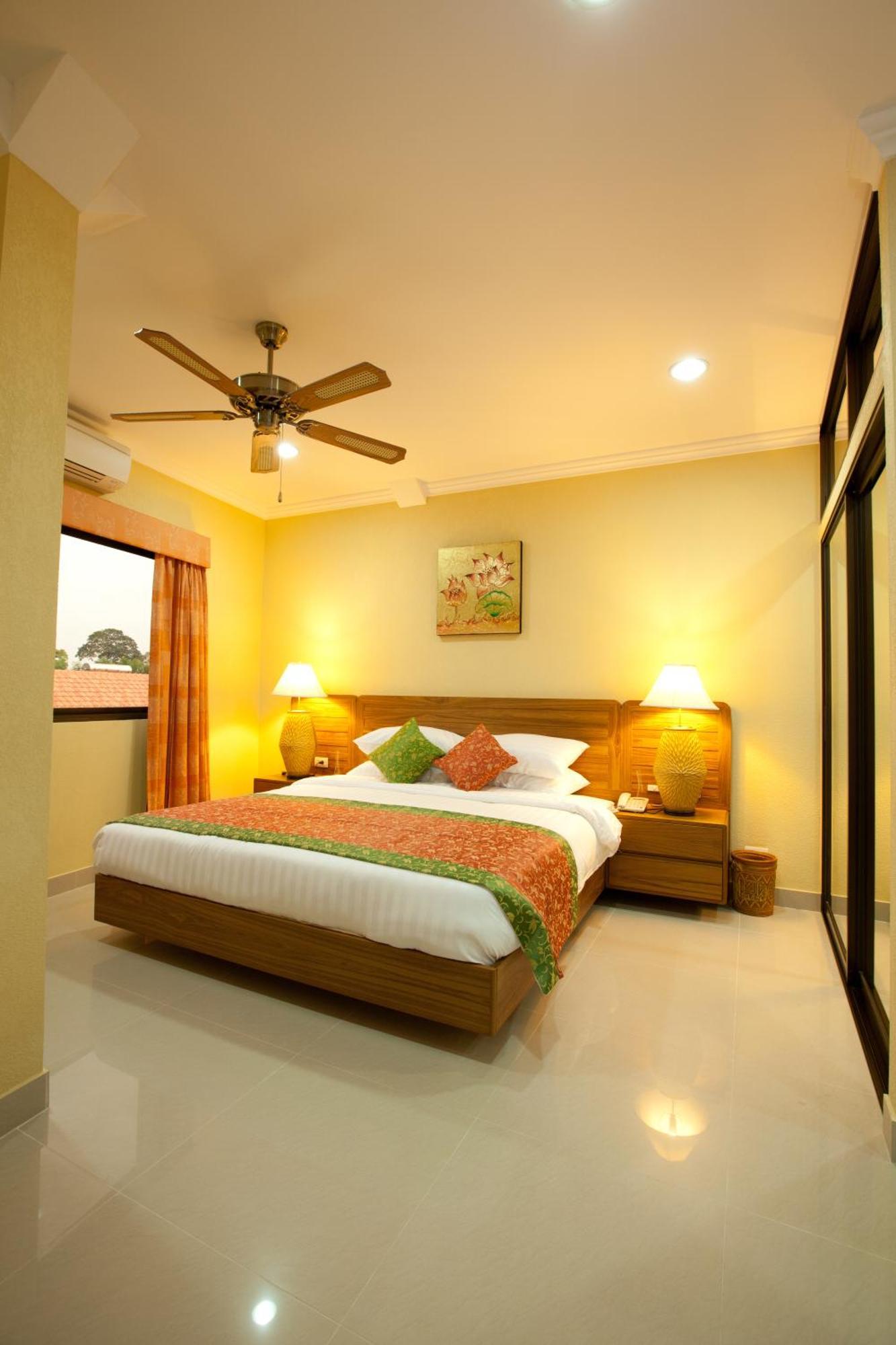 Baan Souy Resort Паттайя Номер фото