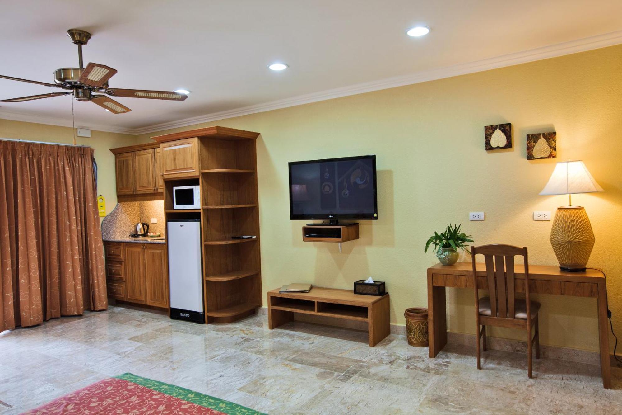 Baan Souy Resort Паттайя Номер фото