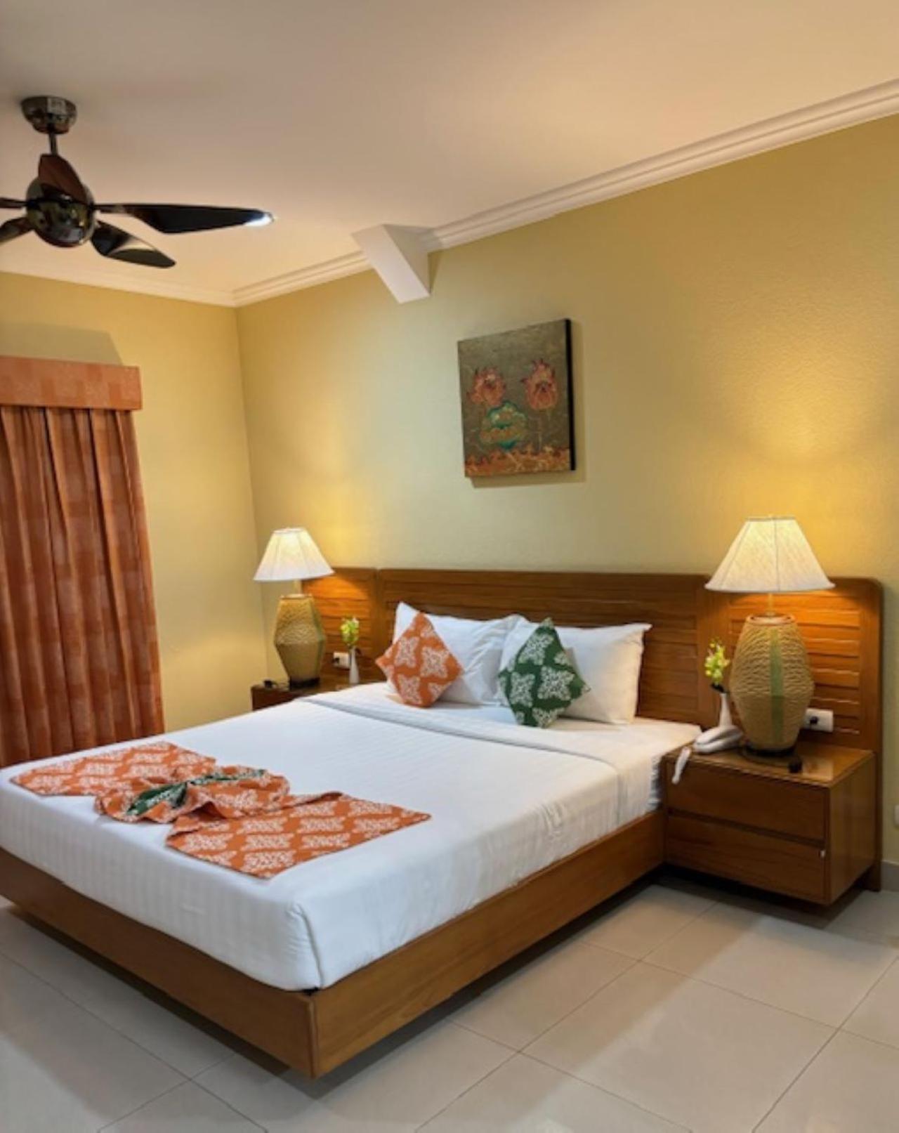 Baan Souy Resort Паттайя Экстерьер фото