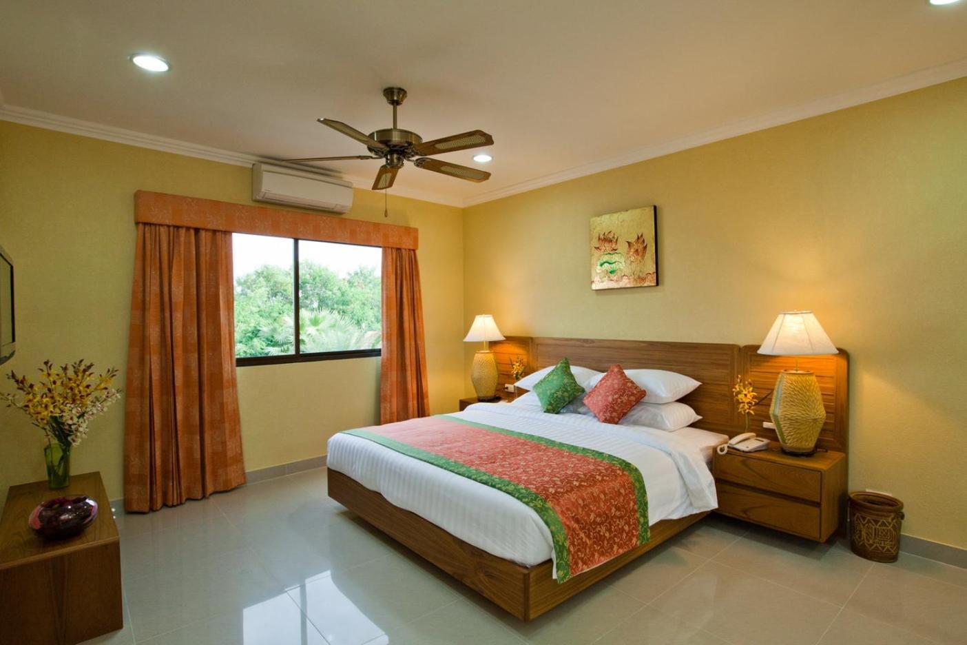 Baan Souy Resort Паттайя Номер фото