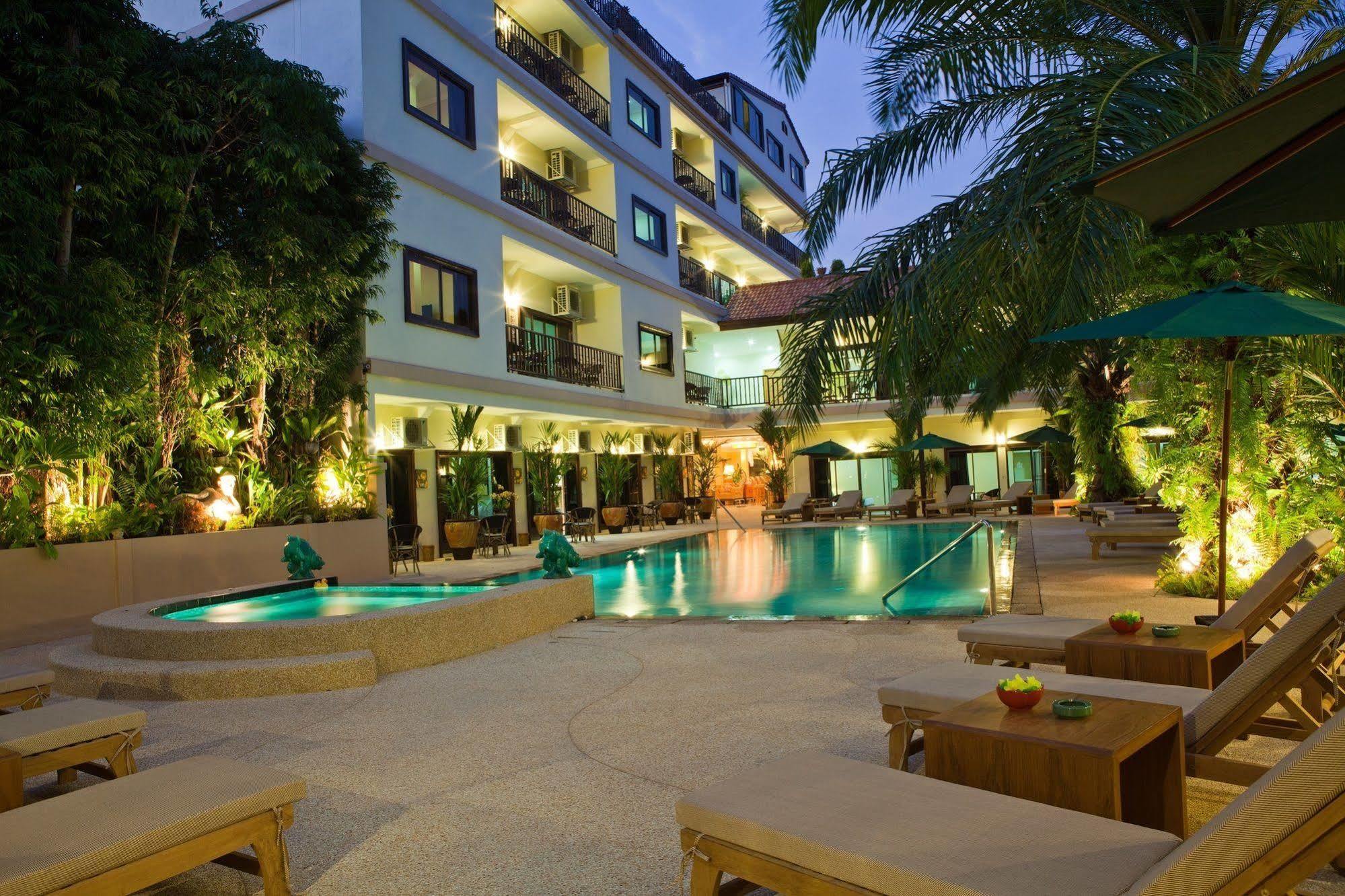 Baan Souy Resort Паттайя Экстерьер фото